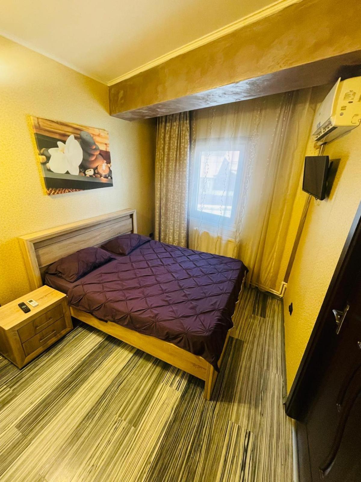 Urban Rez Suites Ясси Екстер'єр фото
